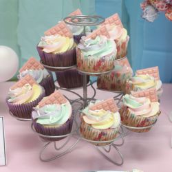 2 sweet cupcakes 2023 - vanilla and pink velvet